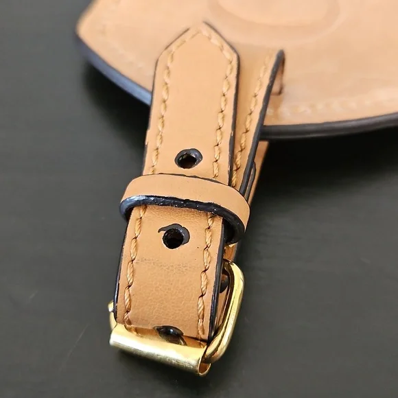 Chloe Luggage Tag & Tassel, Light Brown - Picture 3 of 14